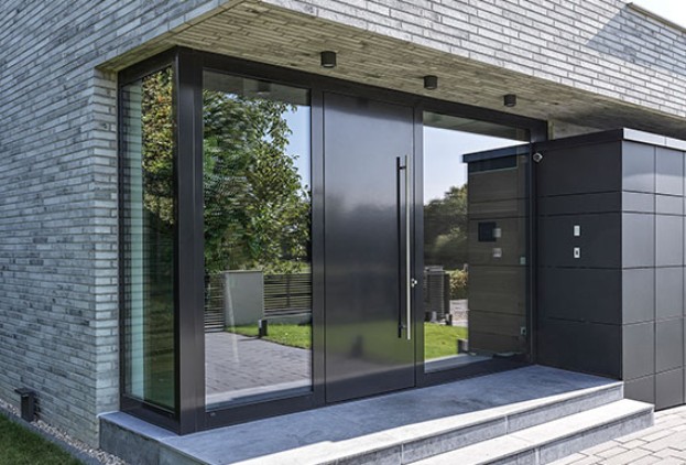 Aluminium voordeur Buitenaanzicht